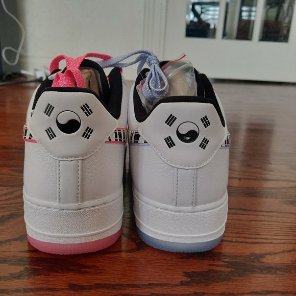Air Force 1 Low South Korea main image 5